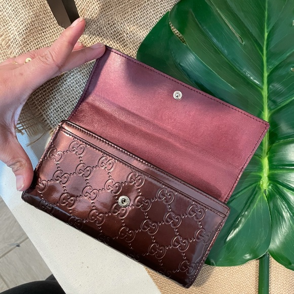 Authentic Gucci Patent Guccissima long wallet. - Picture 5 of 7